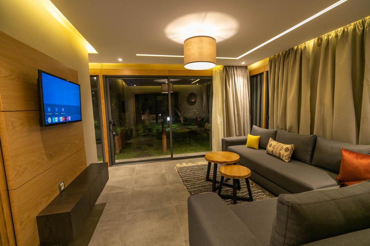 Riad Bella Montana Ain Cheggag Ngoại thất bức ảnh