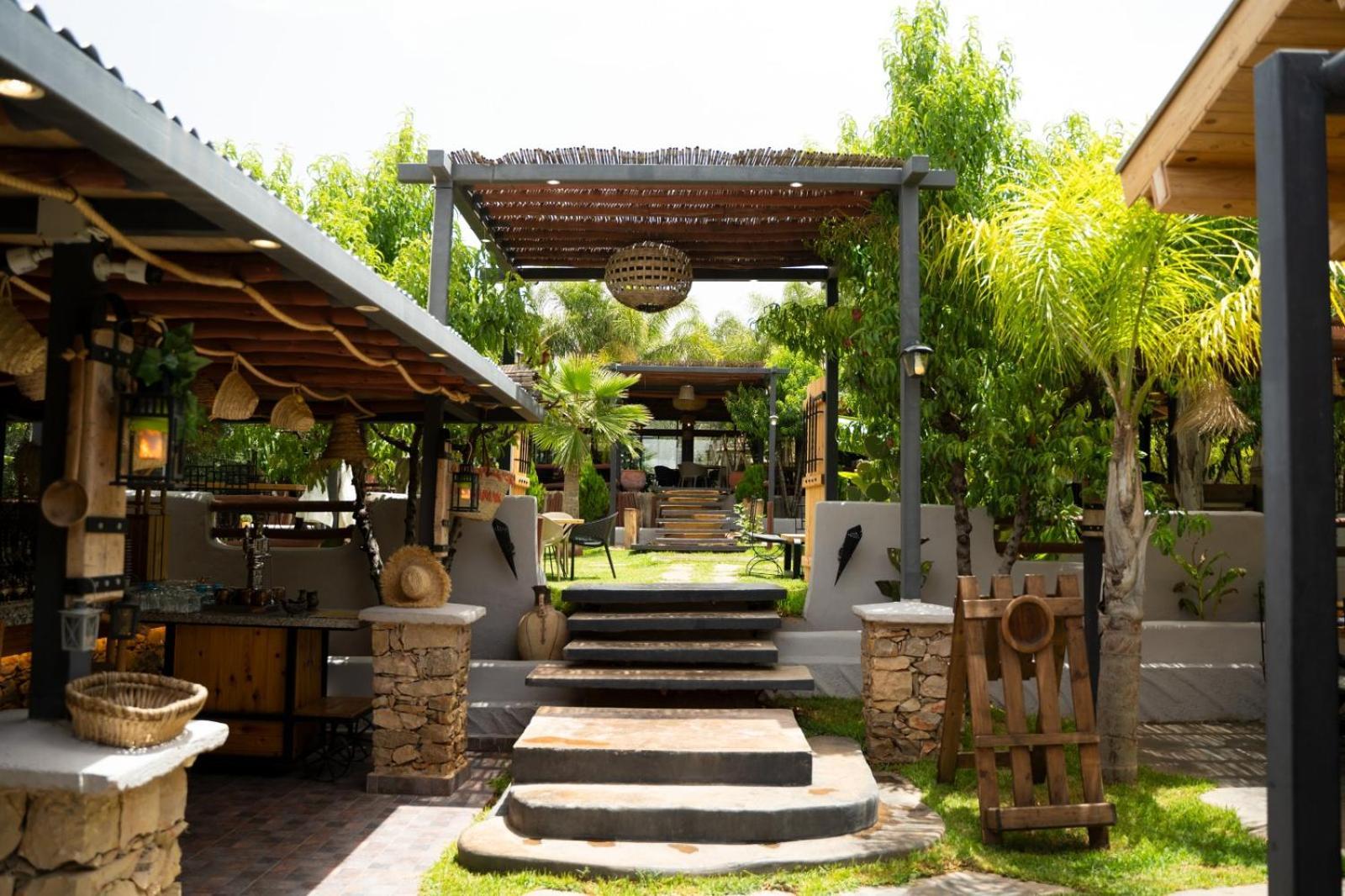 Riad Bella Montana Ain Cheggag Ngoại thất bức ảnh