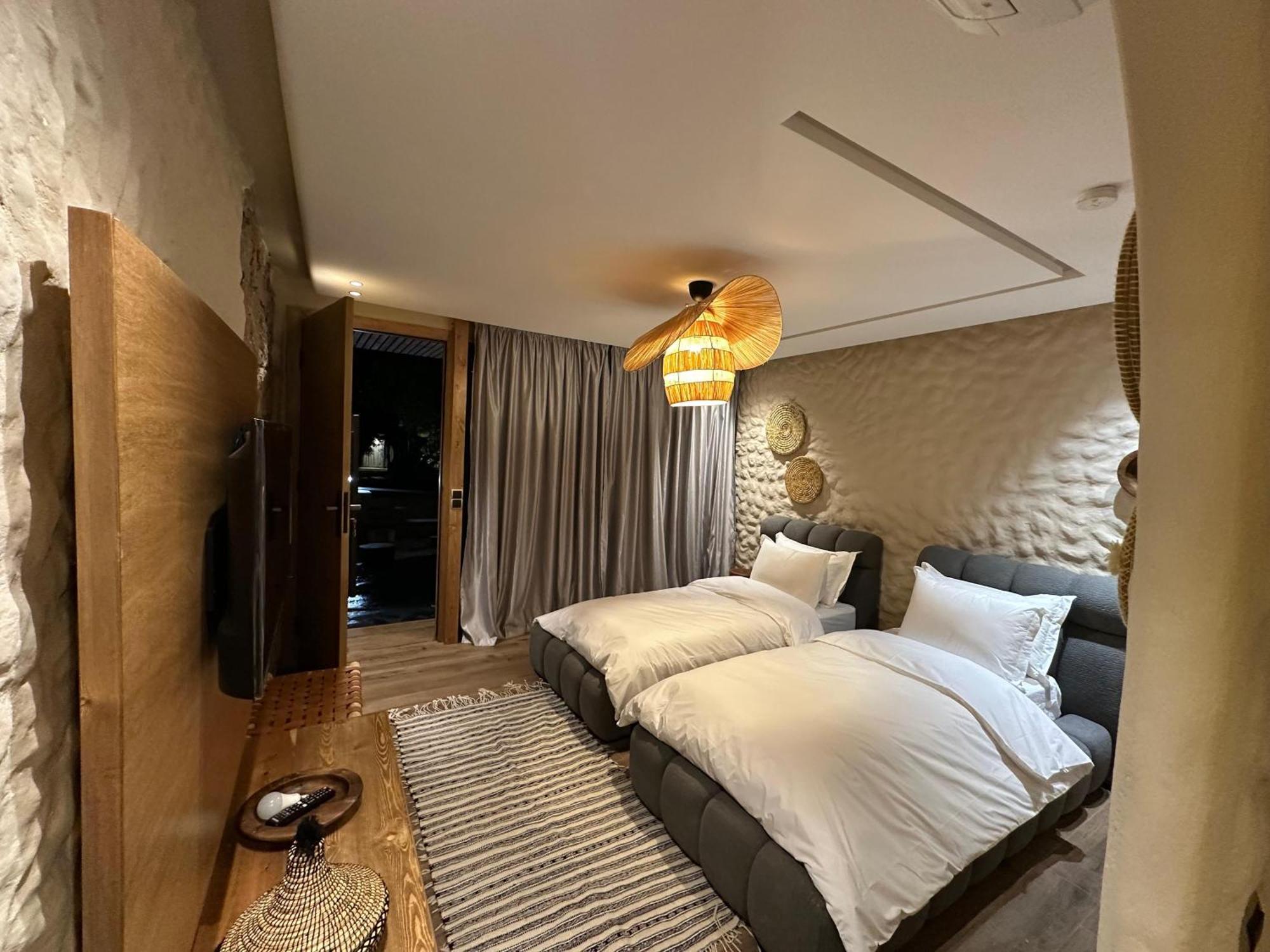 Riad Bella Montana Ain Cheggag Ngoại thất bức ảnh
