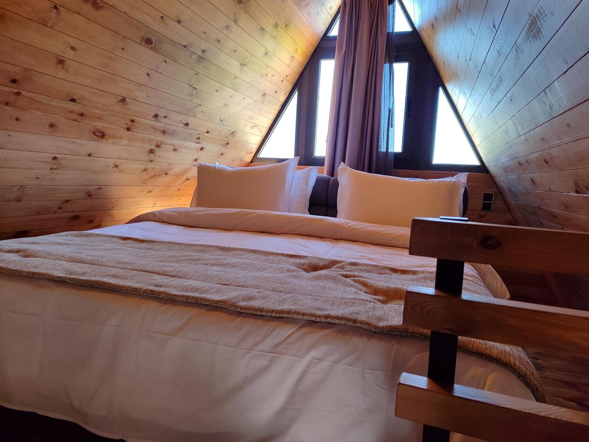 Riad Bella Montana Ain Cheggag Ngoại thất bức ảnh